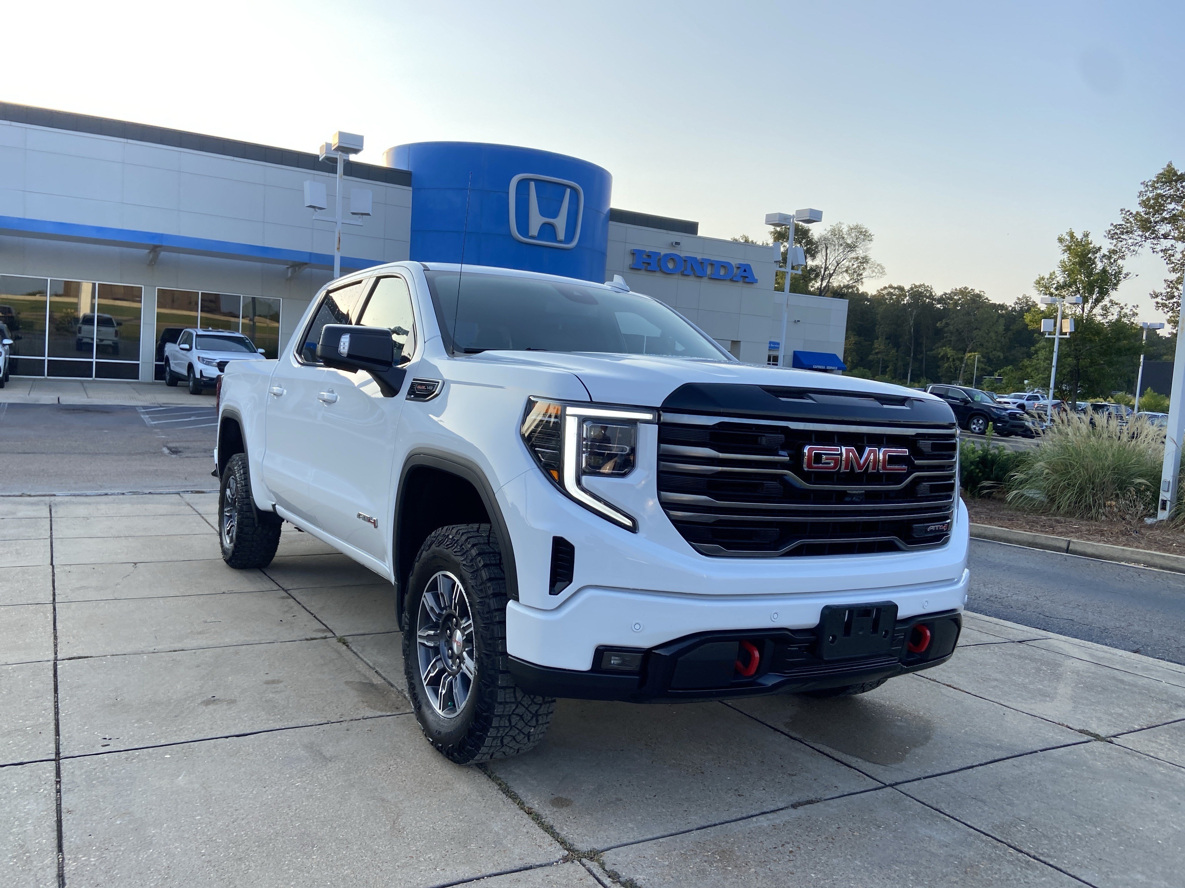gmc sierra 1500 2025 3GTUUEEL8SG372285 image gmc sierra 1500 2025 3GTUUEEL8SG372285 image